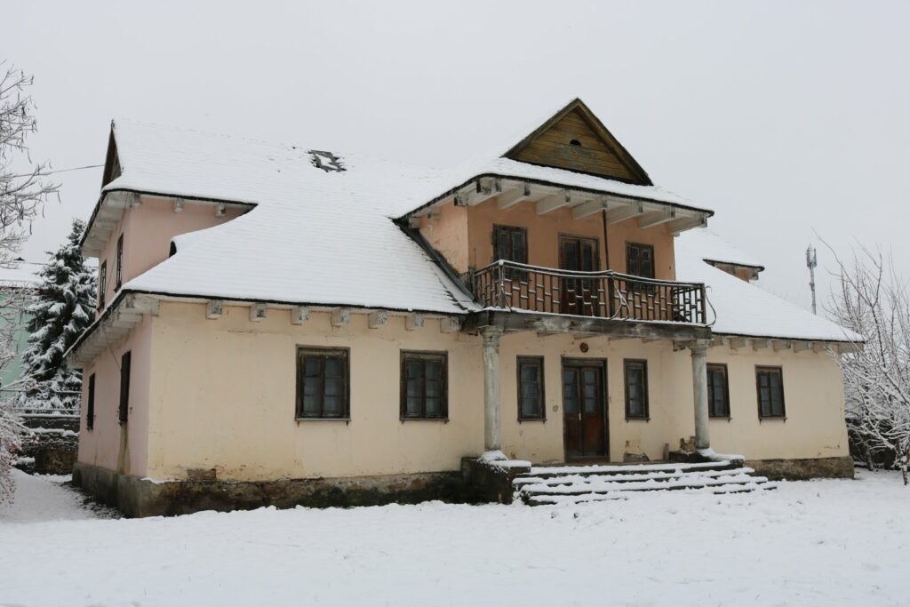 Residential building of the XVIII century "Cossack" | Kremenets-Pochaiv DIAZ - Photo 4 Residential building of the XVIII century "Cossack" - Photo 4
